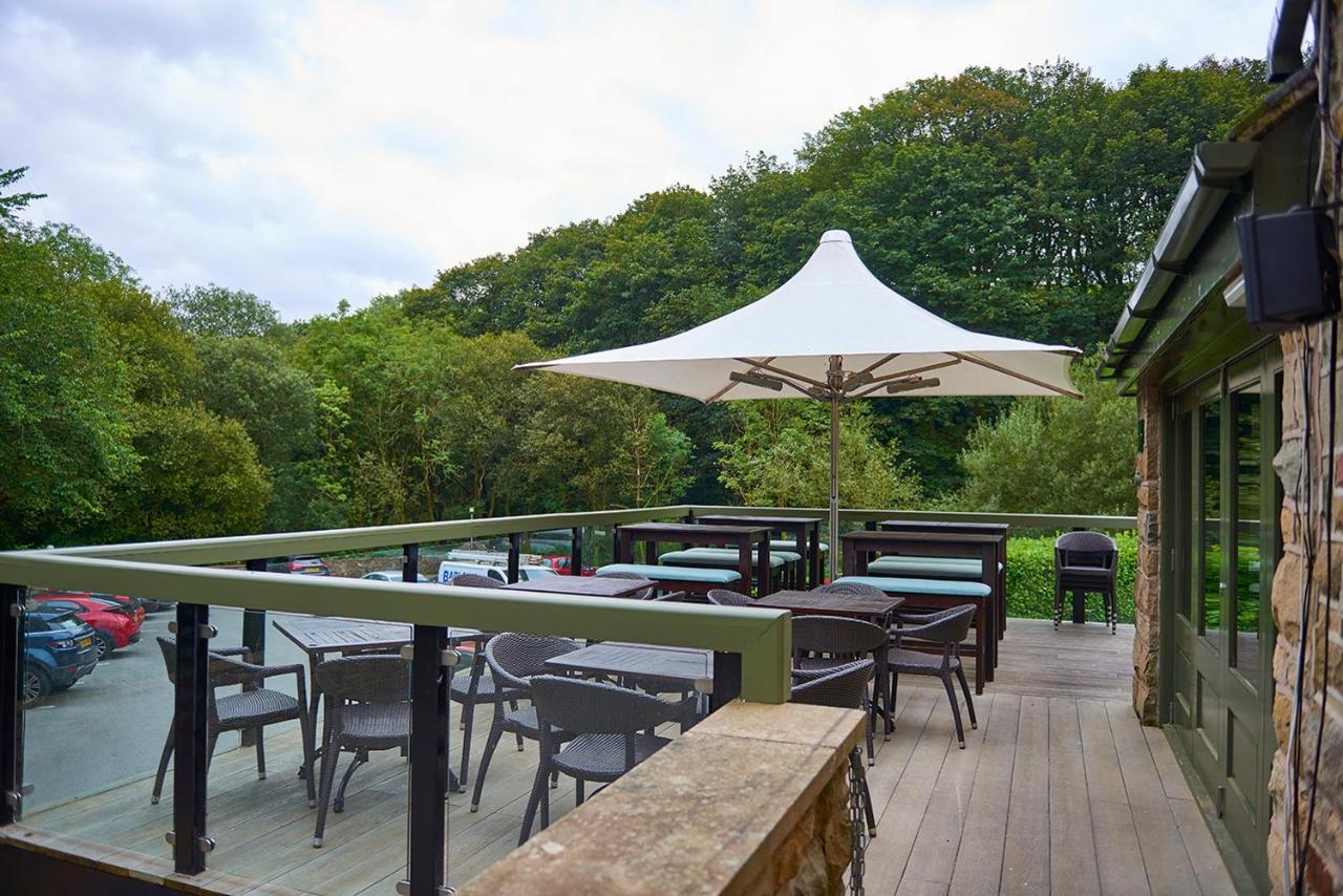 Hotel The Red Lion Hawkshaw Bury  Esterno foto