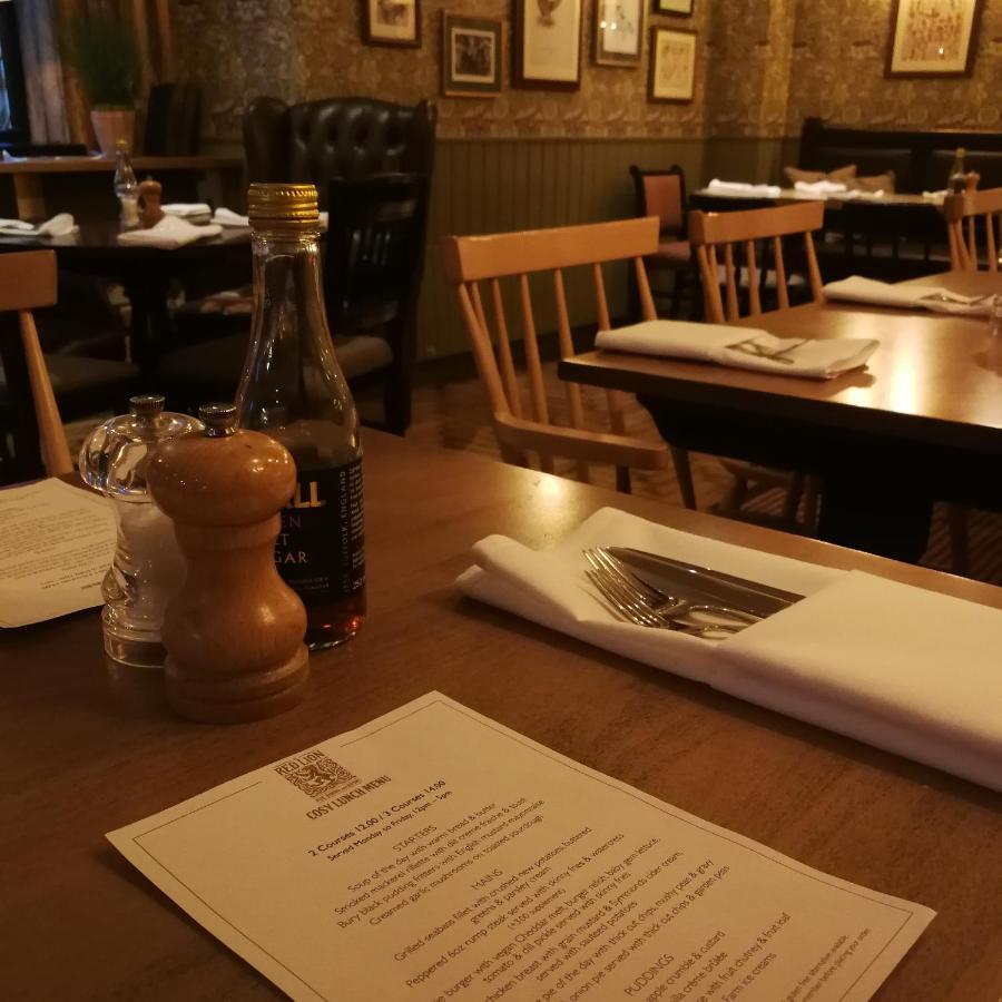 Hotel The Red Lion Hawkshaw Bury  Esterno foto